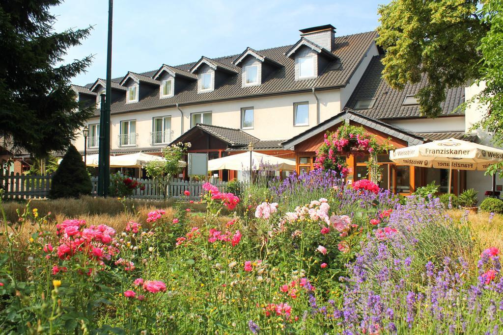 Hotel Und Restaurant Eurohof 뒤스부르크 외부 사진